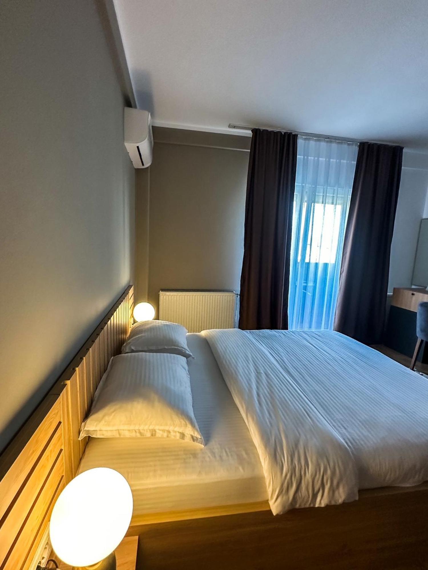 Grand Apartments Prishtina Pristina Kültér fotó