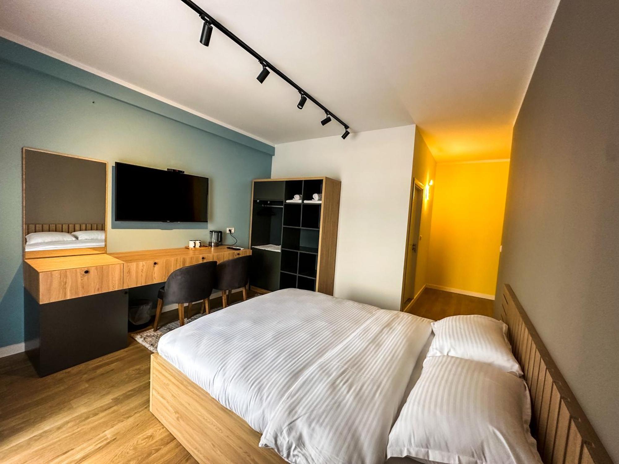 Grand Apartments Prishtina Pristina Kültér fotó