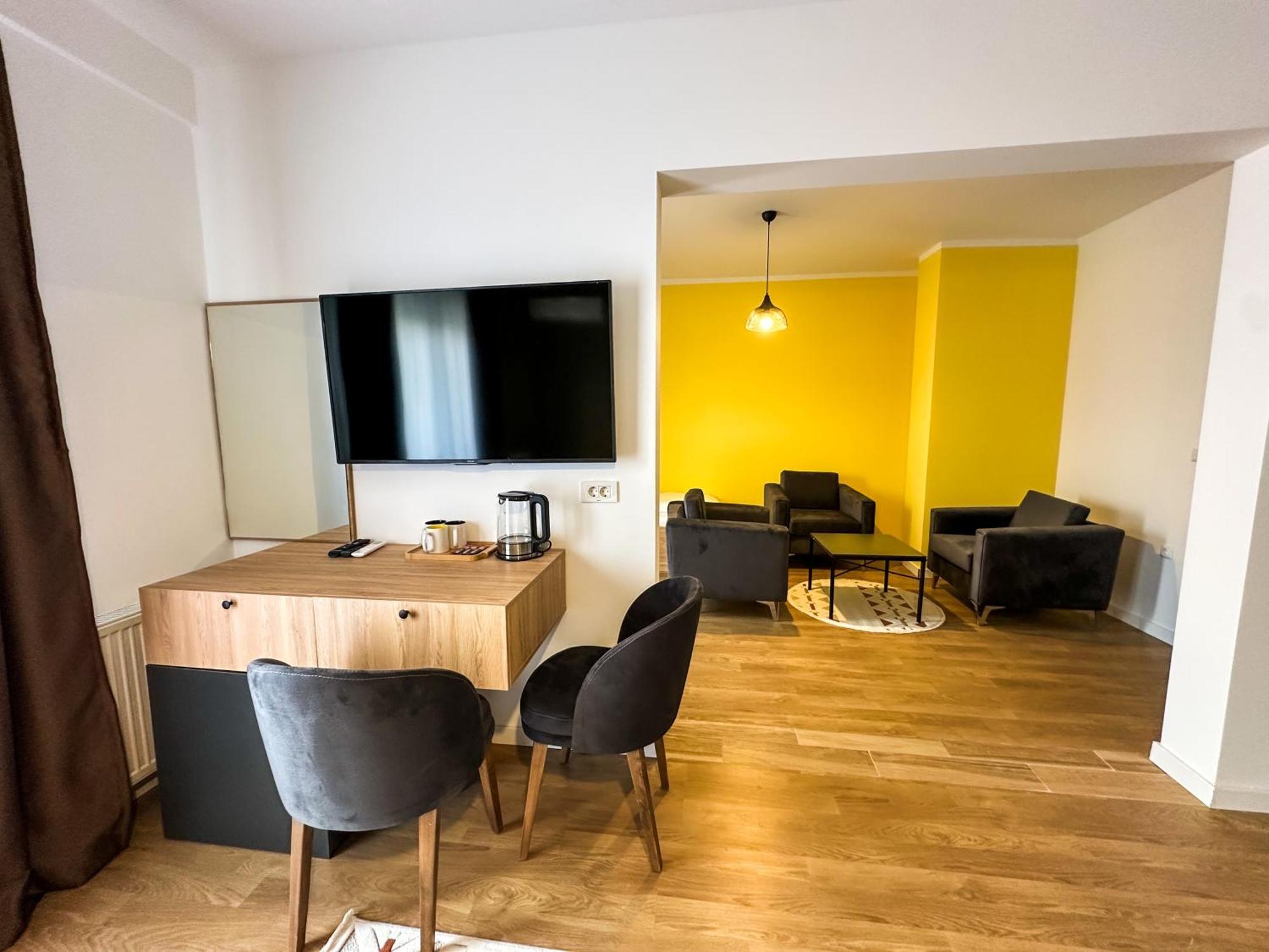 Grand Apartments Prishtina Pristina Kültér fotó